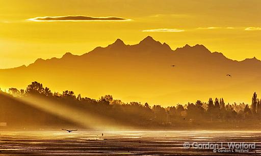Early Morning Mountains_20343.jpg - Semiahmoo Bay with the tide out in golden early morning light.Photographed at White Rock, British Columbia, Canada.